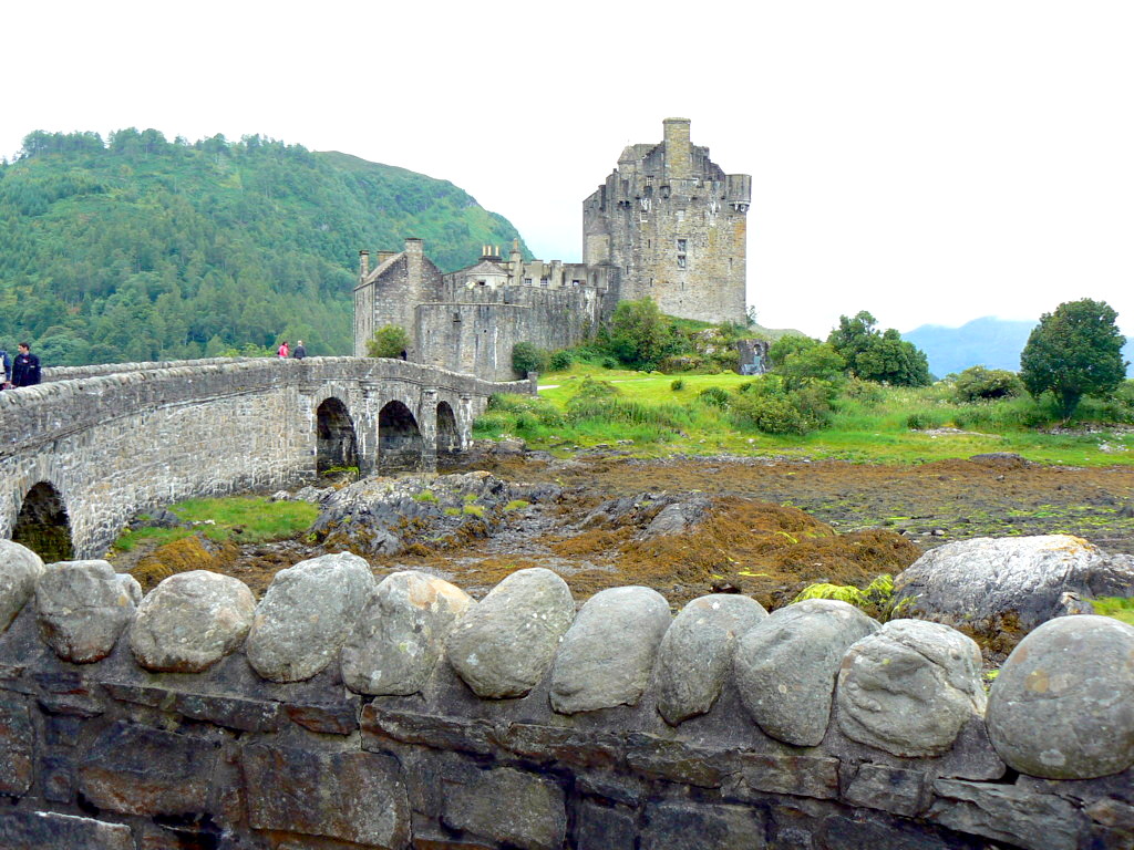Eilian Donan Castle